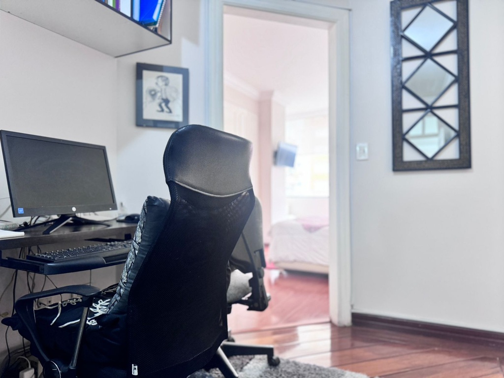 Departamento de 4 Dormitorios con Excelente Ubicación en Venta Sector República del Salvador