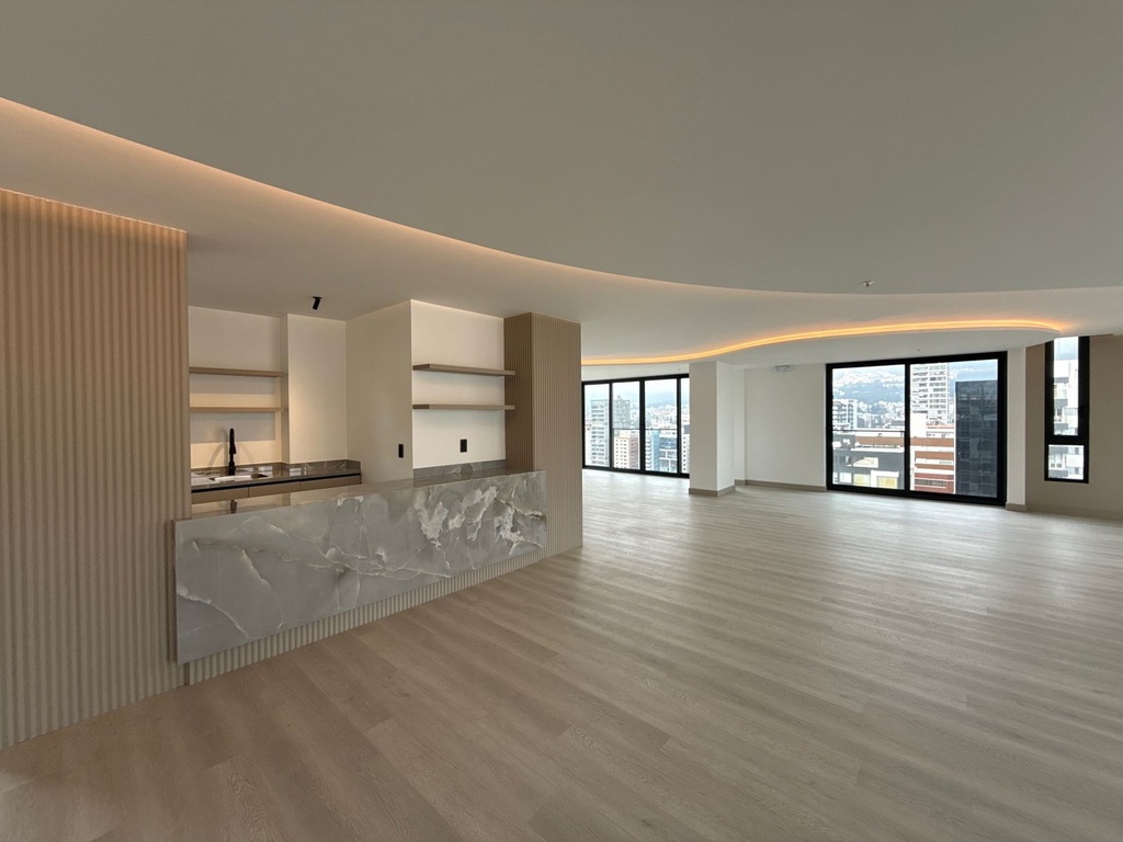 Estudio con Hermosa Vista en Alquiler Sector La Carolina