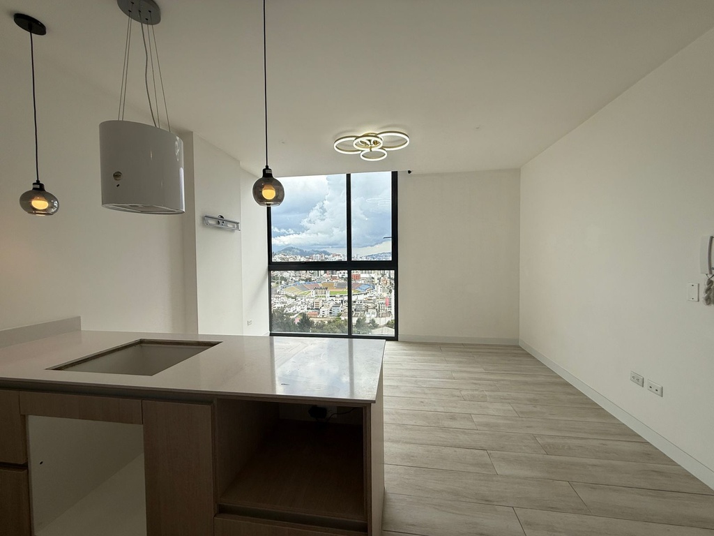 Departamento de 2 Dormitorios con Hermosa Vista en Venta Sector El Batán