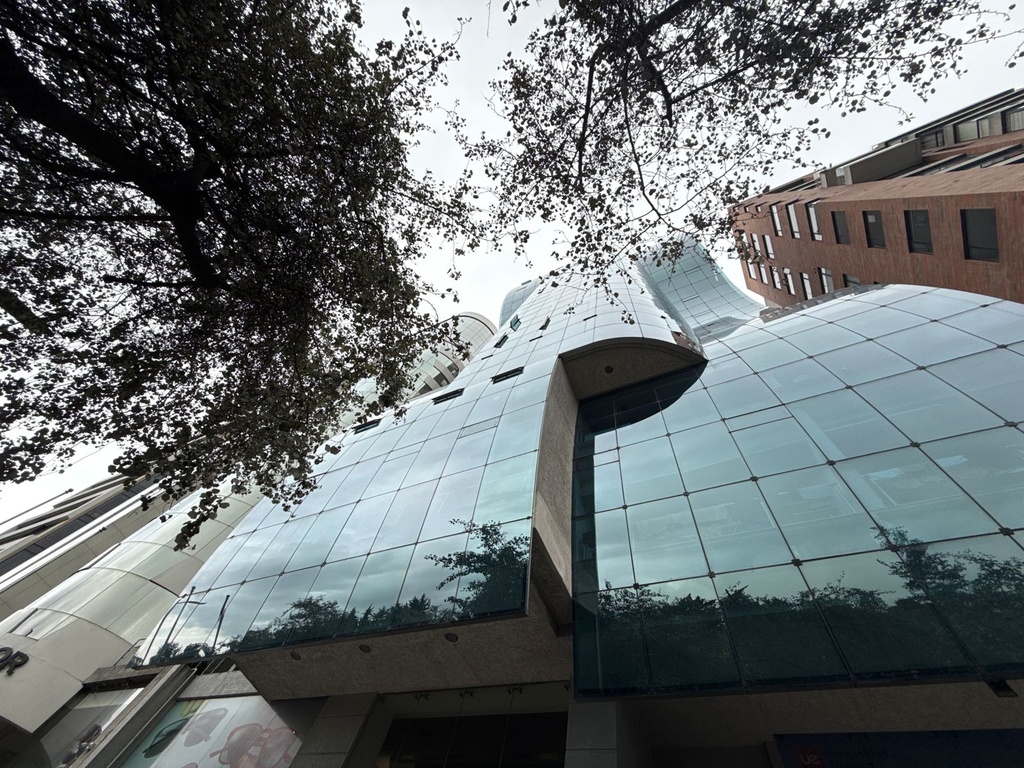 Departamento de 2 Dormitorios + Estudio en Venta Sector La Carolina