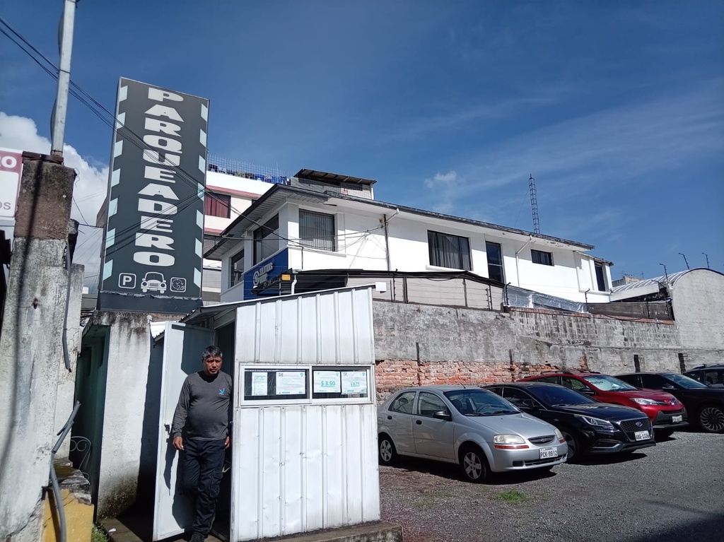 Terreno con Excelente Ubicación en Venta Sector Mariana de Jesús