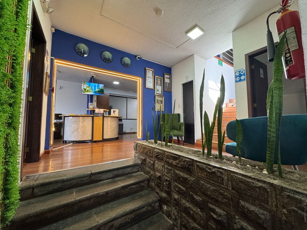 Casa Comercial con Excelente Ubicación en Venta Sector Mariana de Jesús