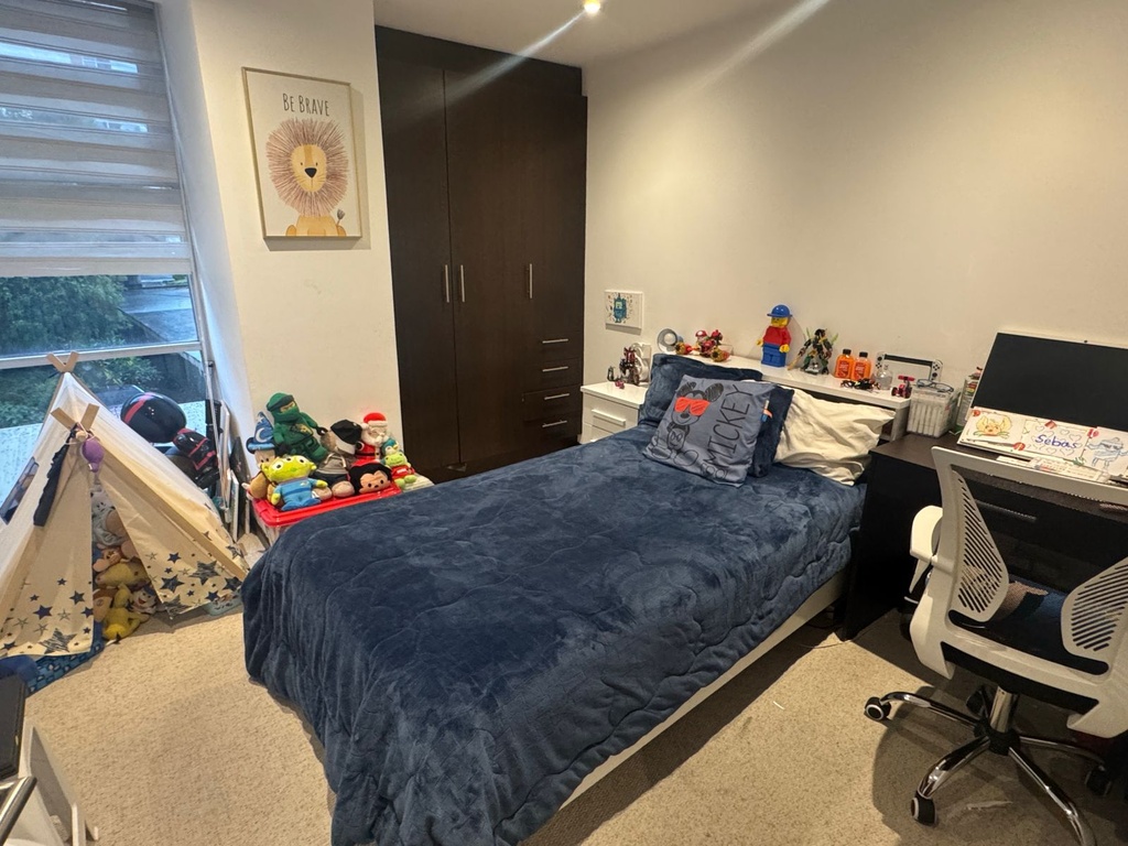 Departamento en Venta de 3 Dormitorio con Excelente Ubicación Sector República del Salvador