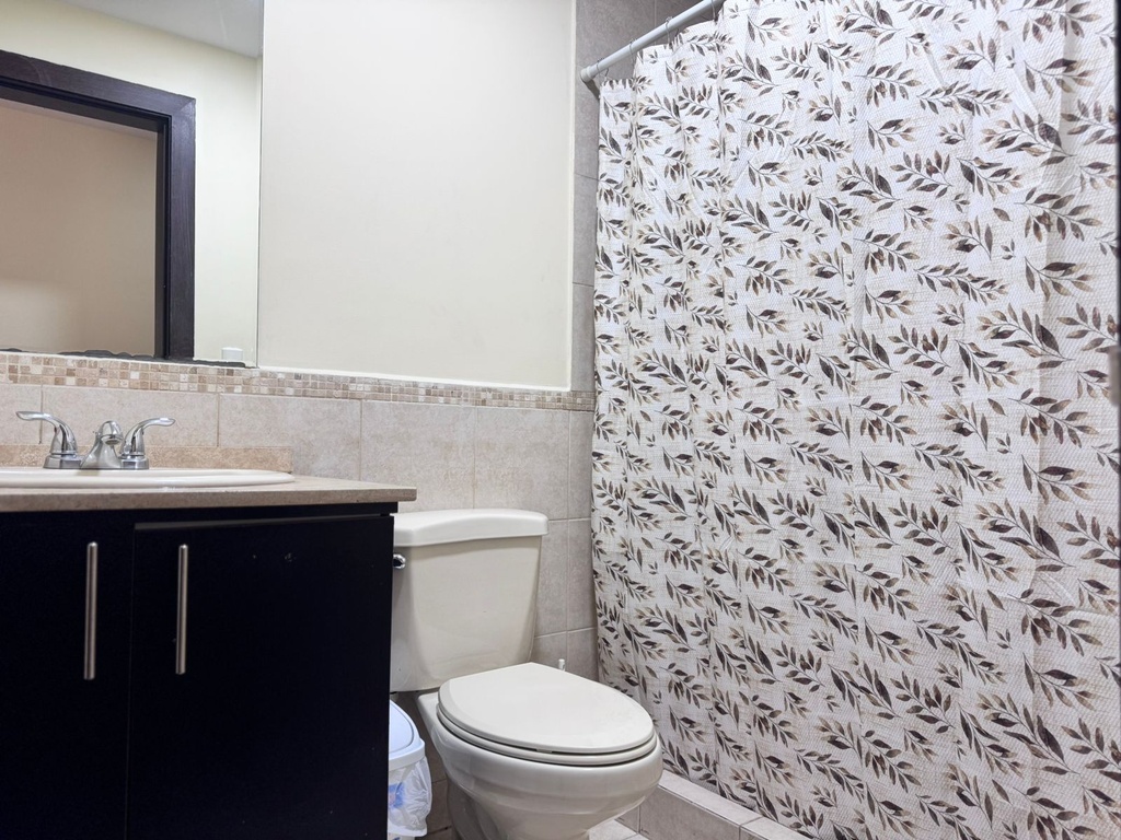 Departamento con Excelente Ubicación en Alquiler Sector Bosmediano 