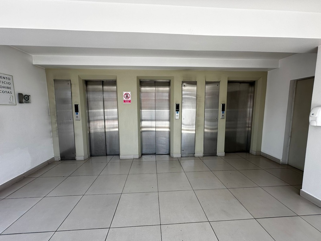 Suite en Venta con Excelente Ubicación  Sector La Carolina