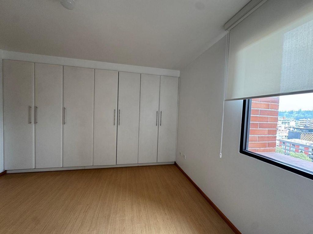 Suite Moderna en Alquiler Sector La Coruña