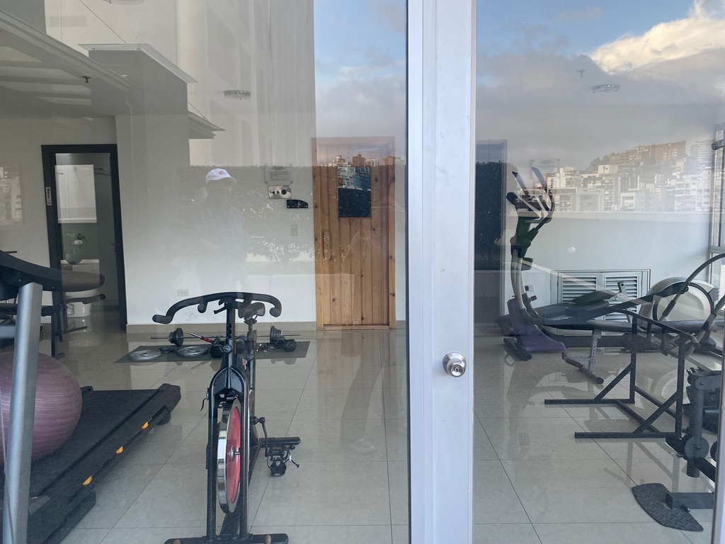 Suite con Ubicación Estratégica en Alquiler Sector República del Salvador