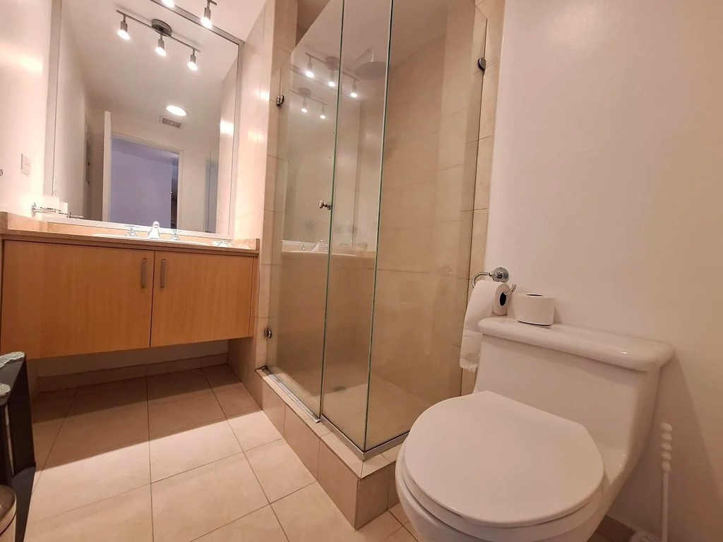 Suite con Excelente Ubicación en Alquiler Sector República del Salvador