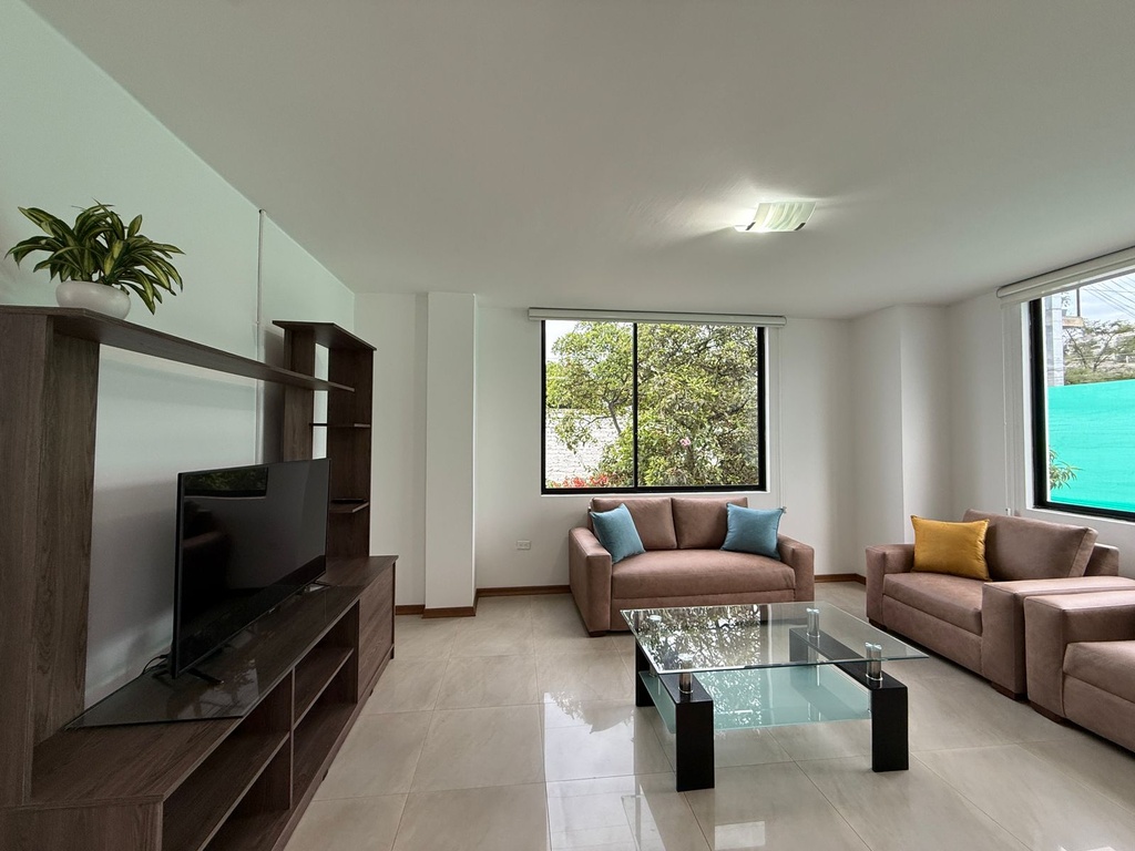 Suite de Oportunidad en Alquiler Sector Cumbayá