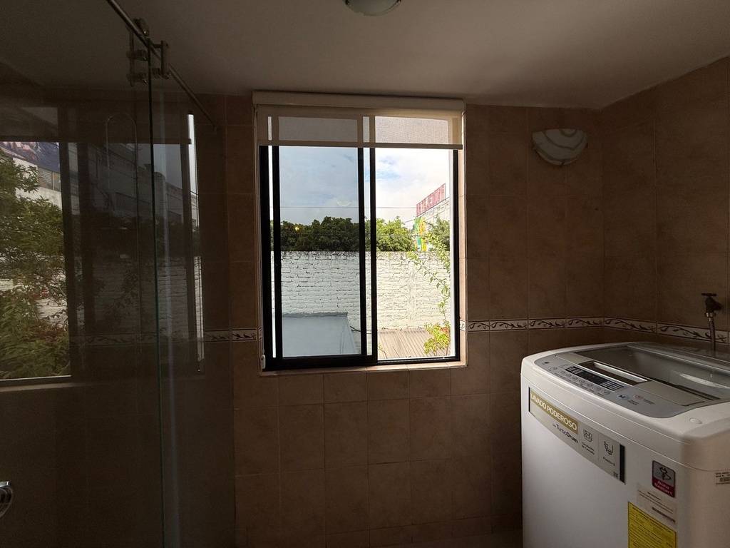 Suite de Oportunidad en Alquiler Sector Cumbayá