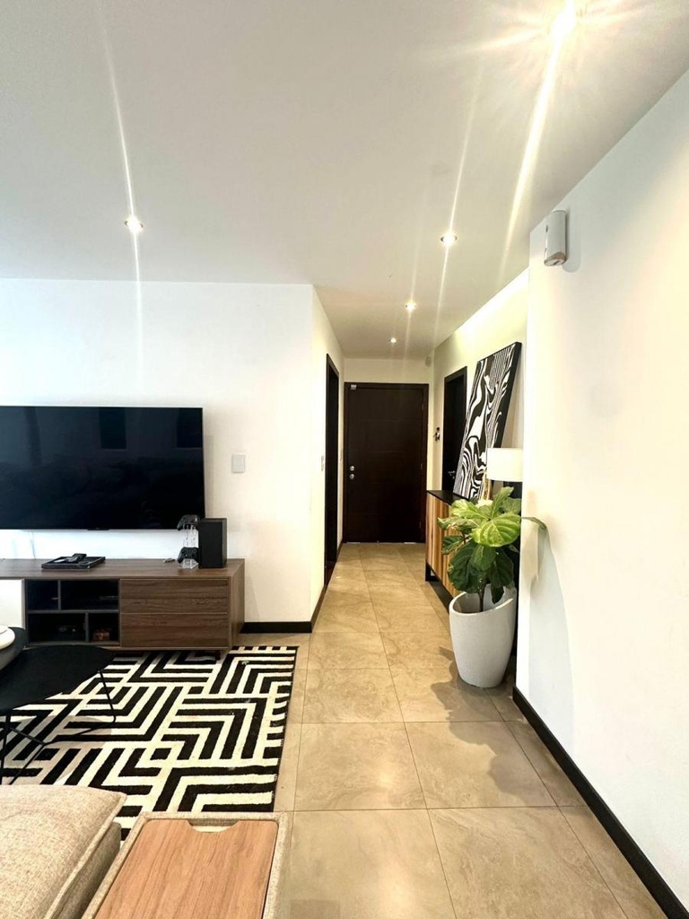 Departamento con Excelente Ubicación en Alquiler Sector Cumbayá