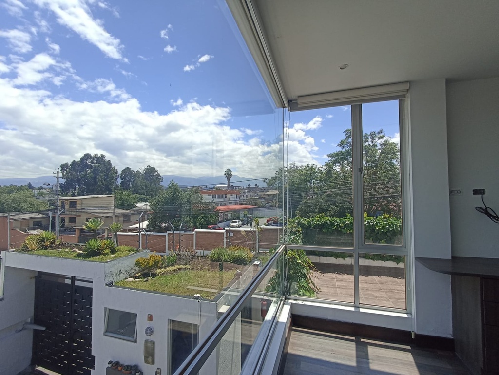 Casa en Venta de Oportunidad Sector Tumbaco