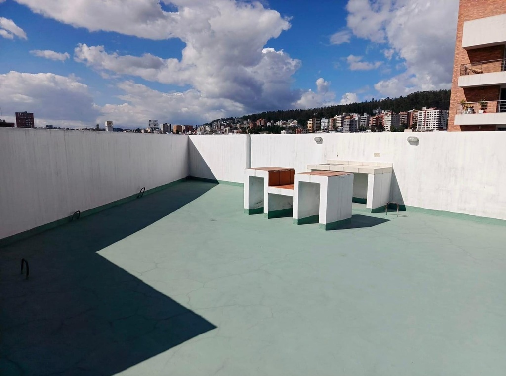 Departamento con Excelente Ubicación en Venta Sector La Carolina 