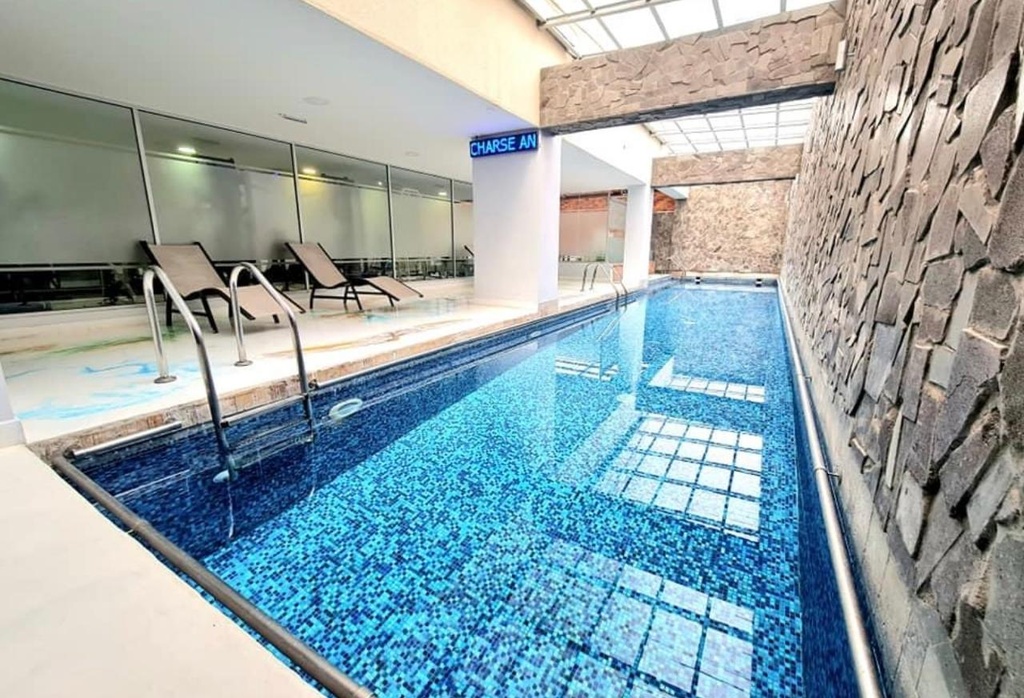 Suite con Excelente Ubicación en Alquiler Sector República del Salvador