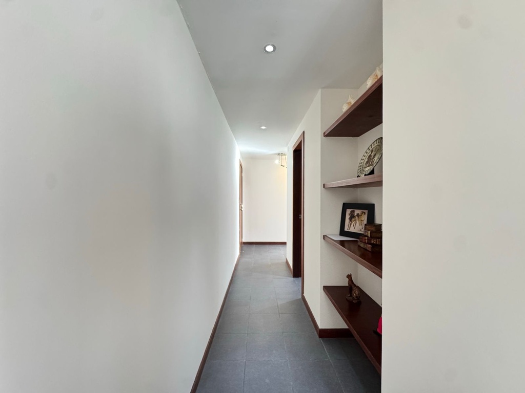 Departamento con Excelente Ubicación en Alquiler Sector República del Salvador