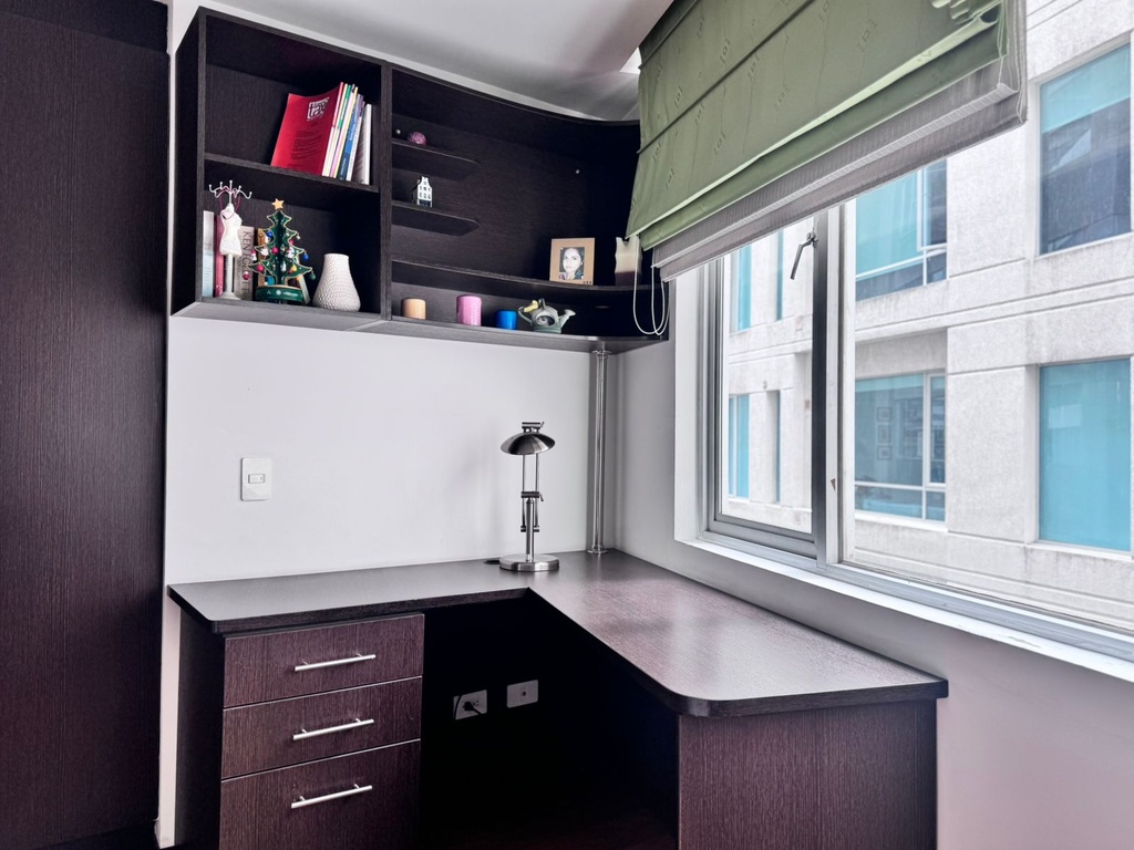 Departamento con Excelente Ubicación en Venta Sector República del Salvador