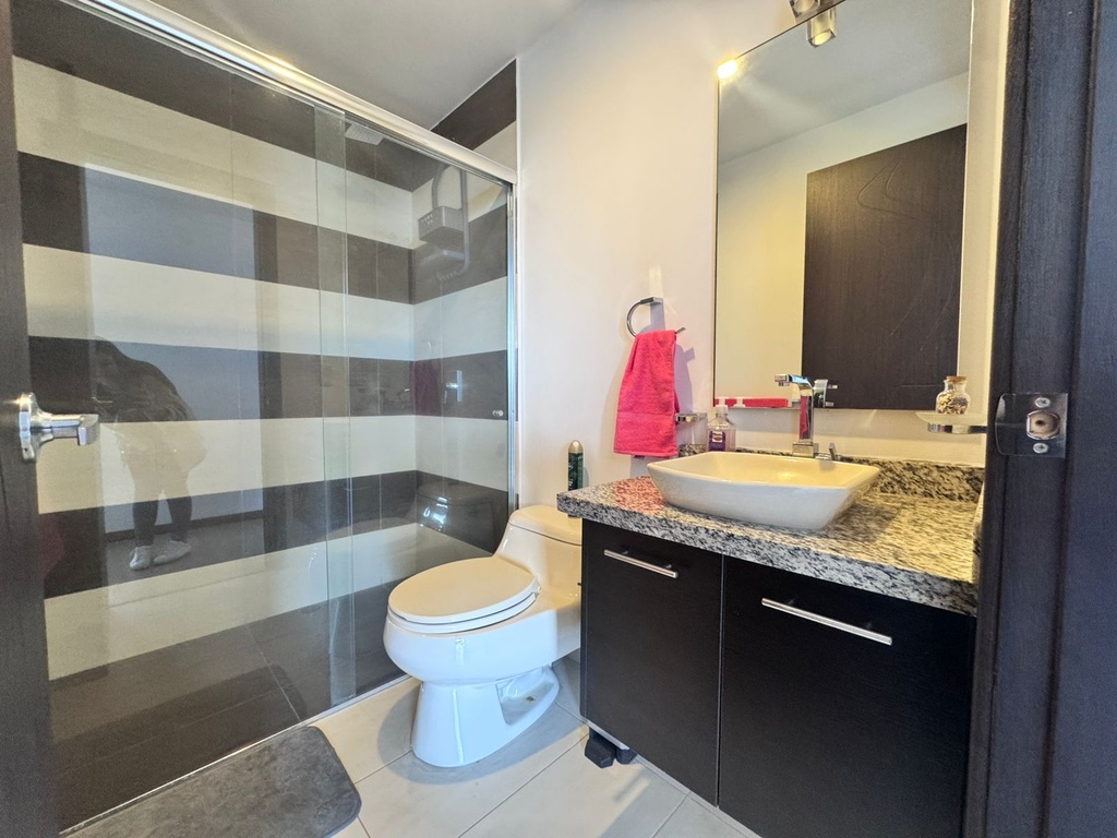 Departamento Amplio de 2 Dormitorios en Alquiler Sector República del Salvador