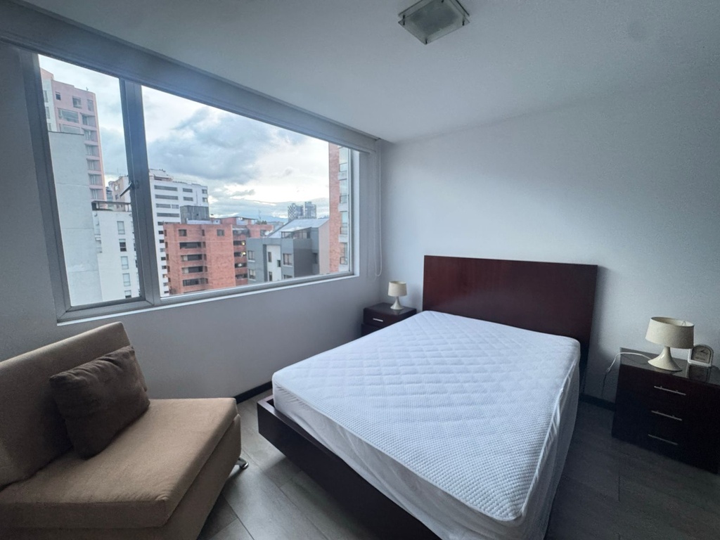 Departamento en Alquiler con Excelente Ubicación Sector La Carolina