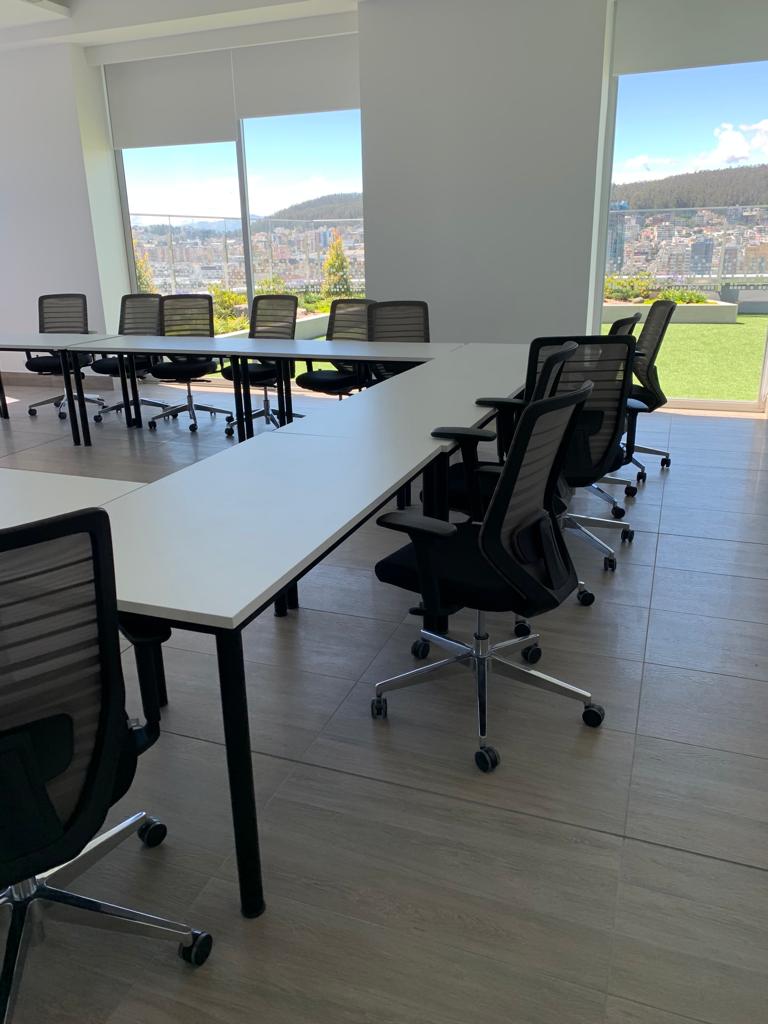 Oficina con Excelente Ubicación en Alquiler Sector Iñaquito