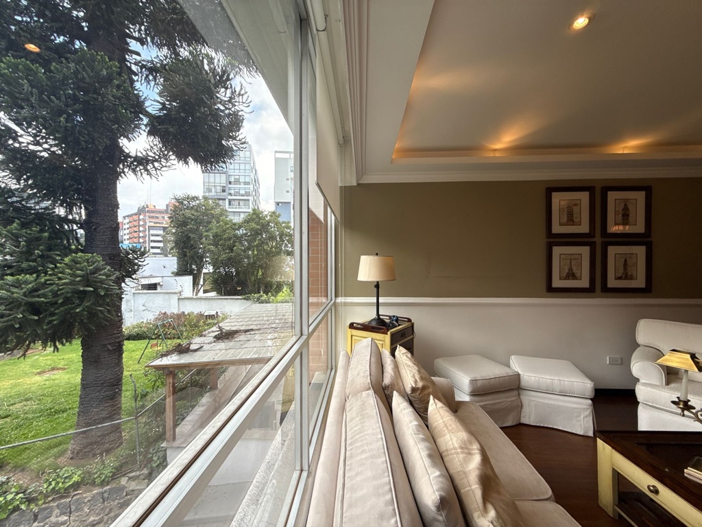 Suite de Oportunidad en Venta Sector Bellavista