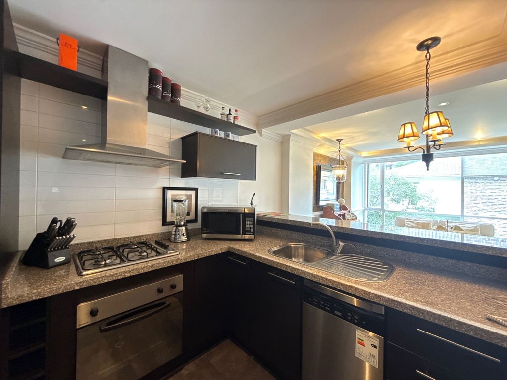 Suite de Oportunidad en Venta Sector Bellavista