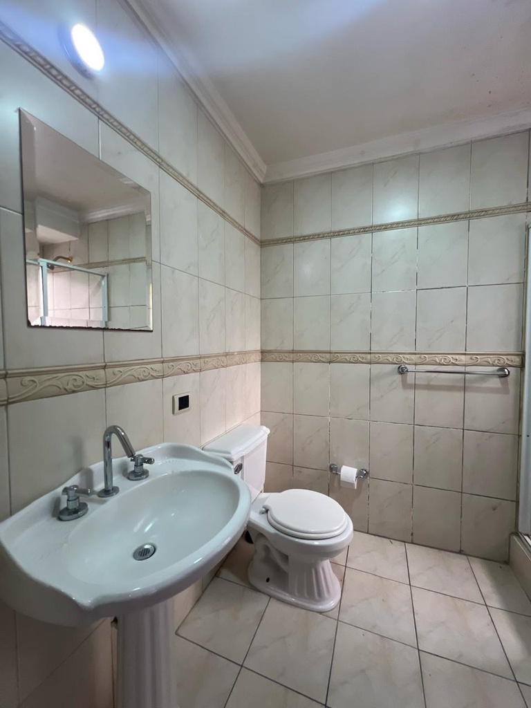 Suite de Oportunidad en Venta Sector República del Salvador 