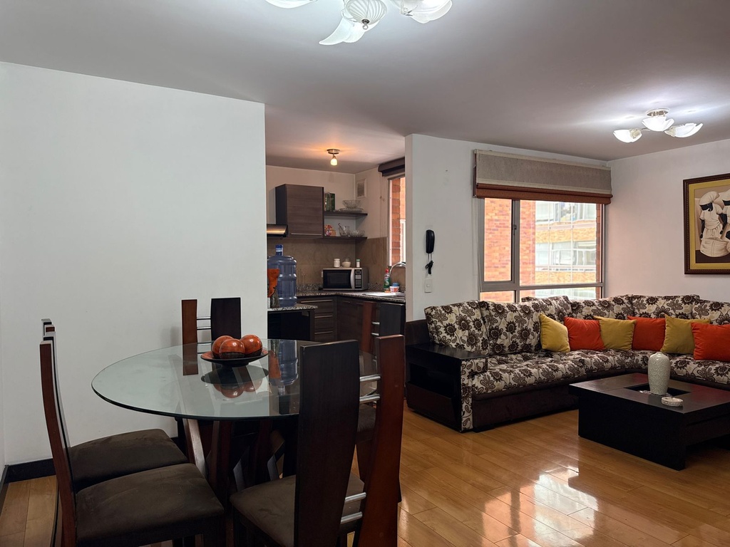 Departamento con Excelente Ubicación en Alquiler Sector República del Salvador