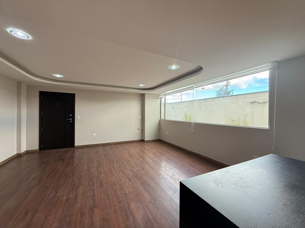 Departamento en venta con 3 Dormitorios en el sector El Inca