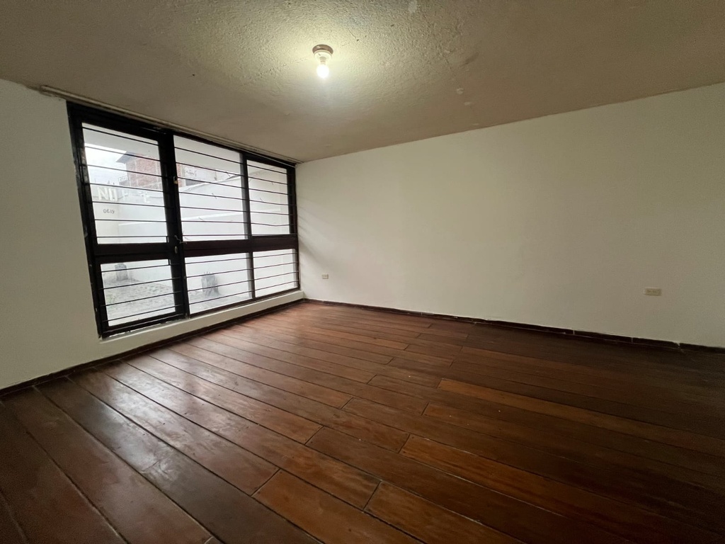 Casa Comercial en Alquiler Sector Rumipamba