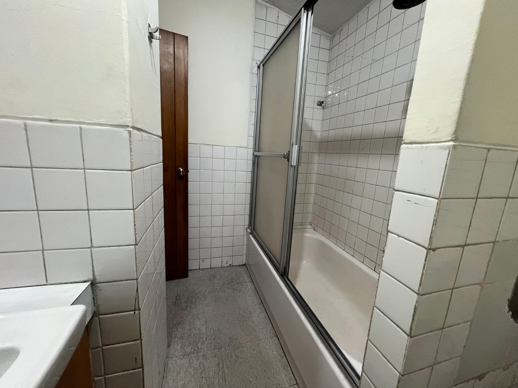 Casa Comercial en Alquiler Sector Rumipamba