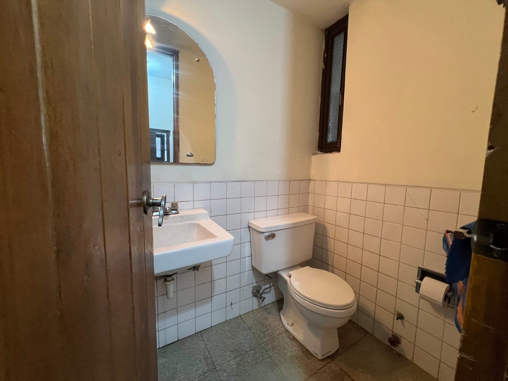 Casa Comercial en Alquiler Sector Rumipamba