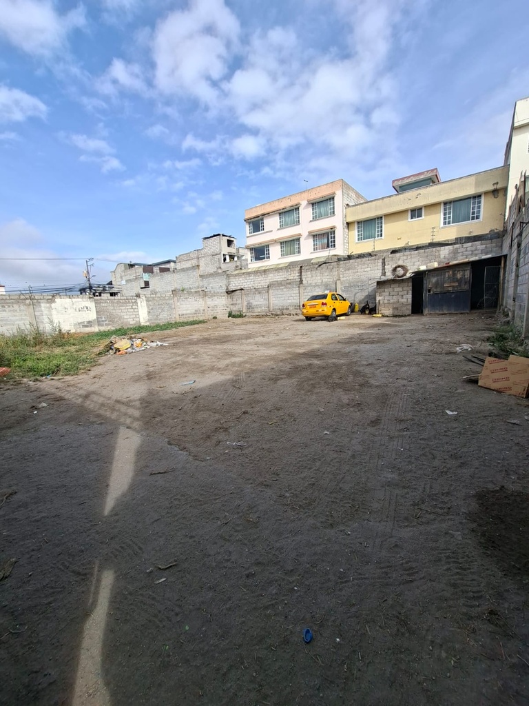 Terreno en Venta Sector Calderón