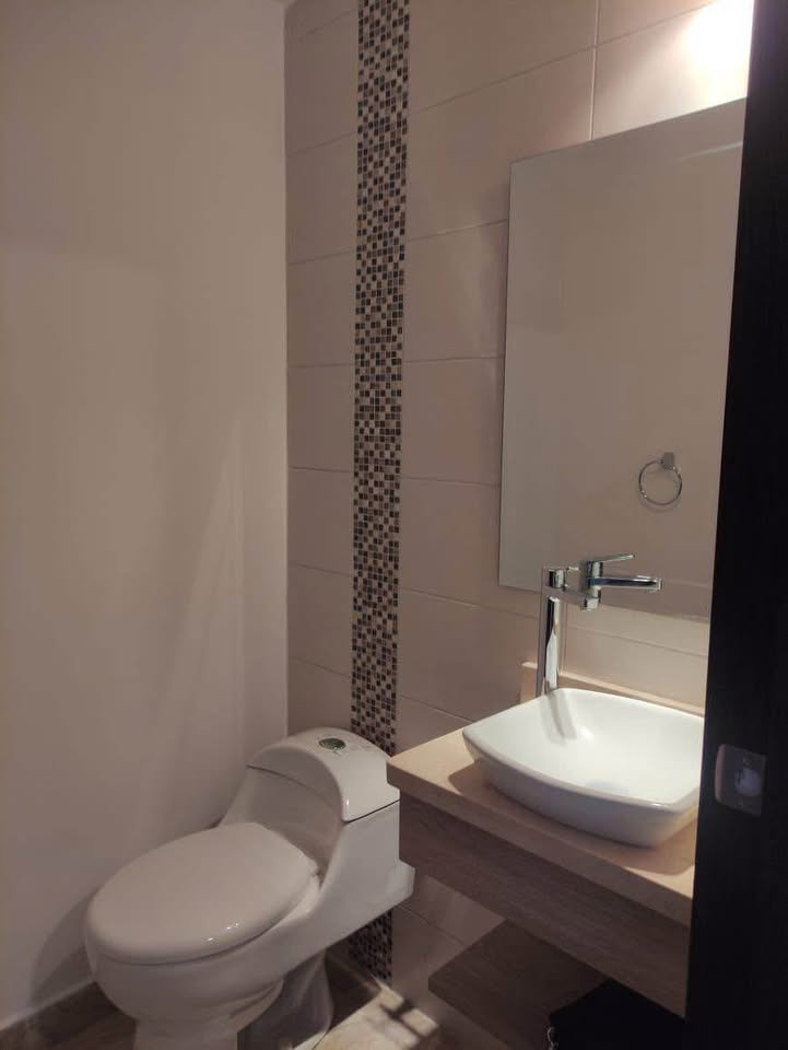 Suite sin Amoblar Sector la Carolina 