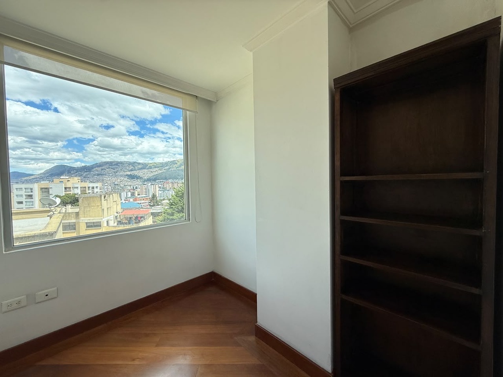 Suite con Estudio en Alquiler Sector La Coruña