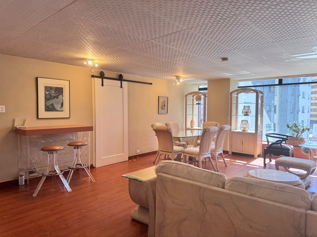 Departamento en Venta Sector República del Salvador