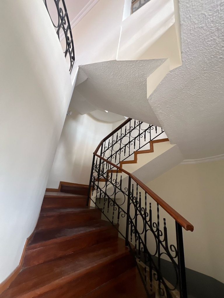 Casa Comercial Sector Rumipamba