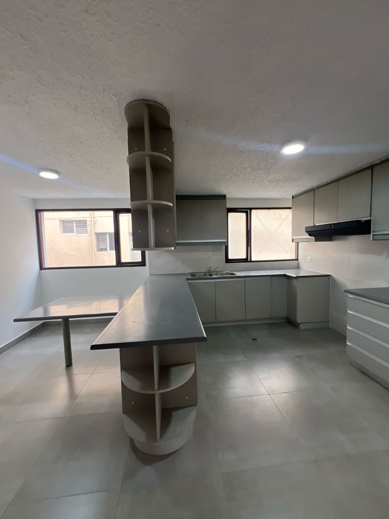 Casa Comercial Sector Rumipamba