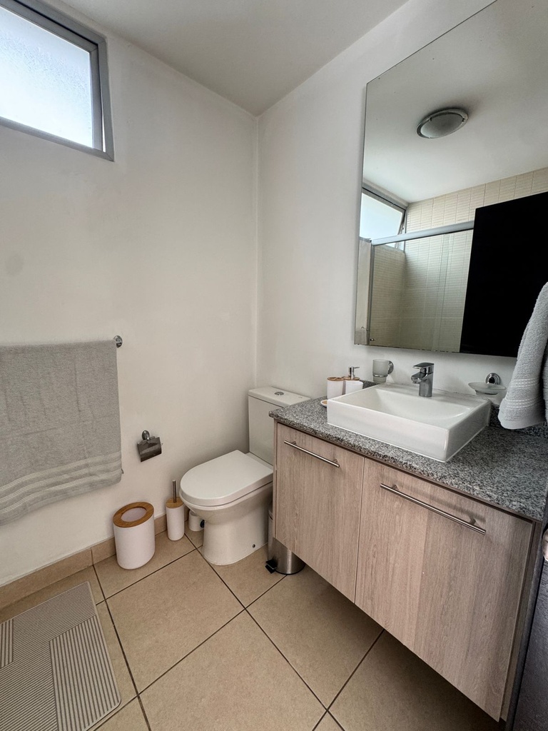 Suite con Excelente Ubicación en Alquiler Sector República del Salvador