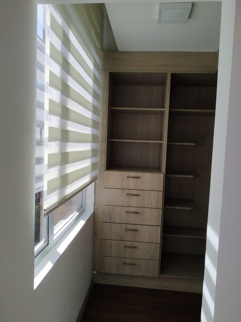 Suite de Oportunidad en Venta Sector La Carolina