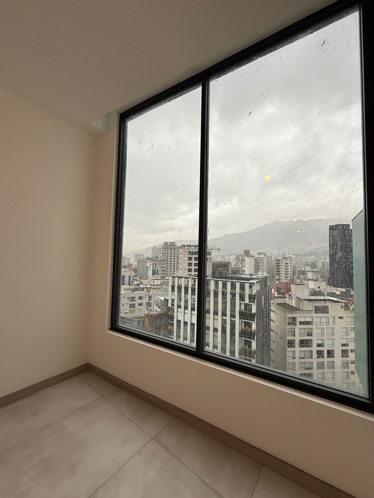 Departamento con Ubicación Estratégica en Alquiler Sector República del Salvador 