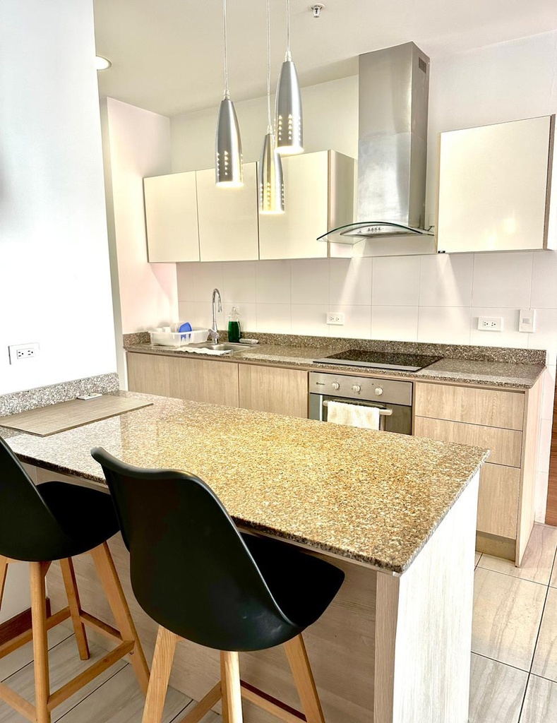 Suite Moderna en Alquiler Sector República del Salvador 