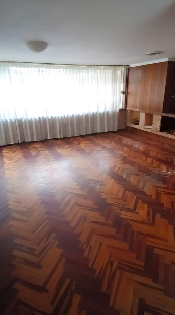 Casa comercial con Excelente Ubicación en Venta Sector Rumipamba