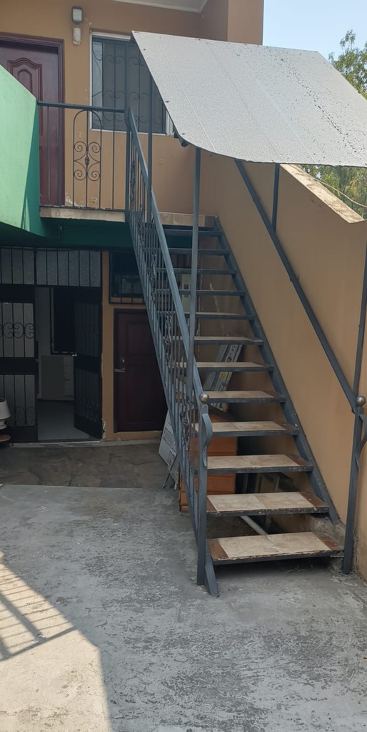 Casa comercial con Excelente Ubicación en Venta Sector Rumipamba