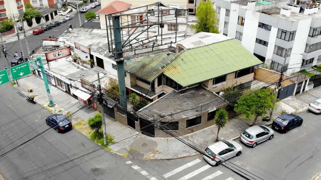 Casa comercial con Excelente Ubicación en Venta Sector Rumipamba 