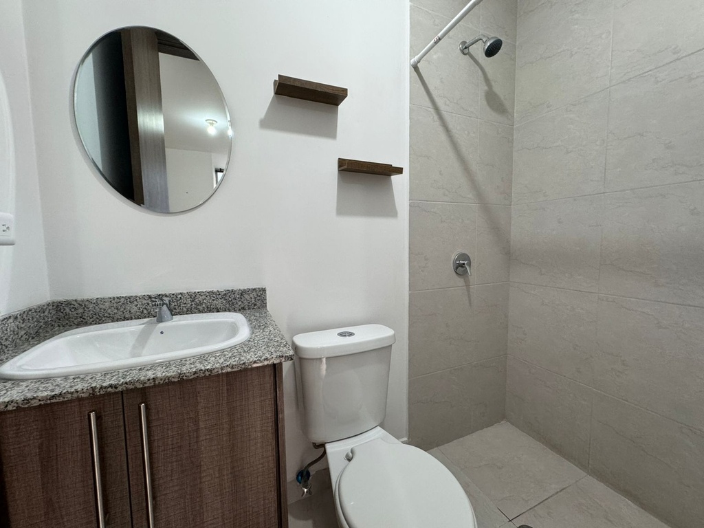 Departamento de Oportunidad en Alquiler Sector El Inca 