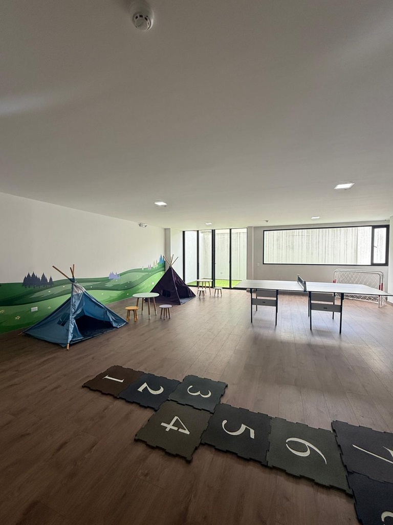 Oficina con Excelente Ubicación en Alquiler Sector El Batán