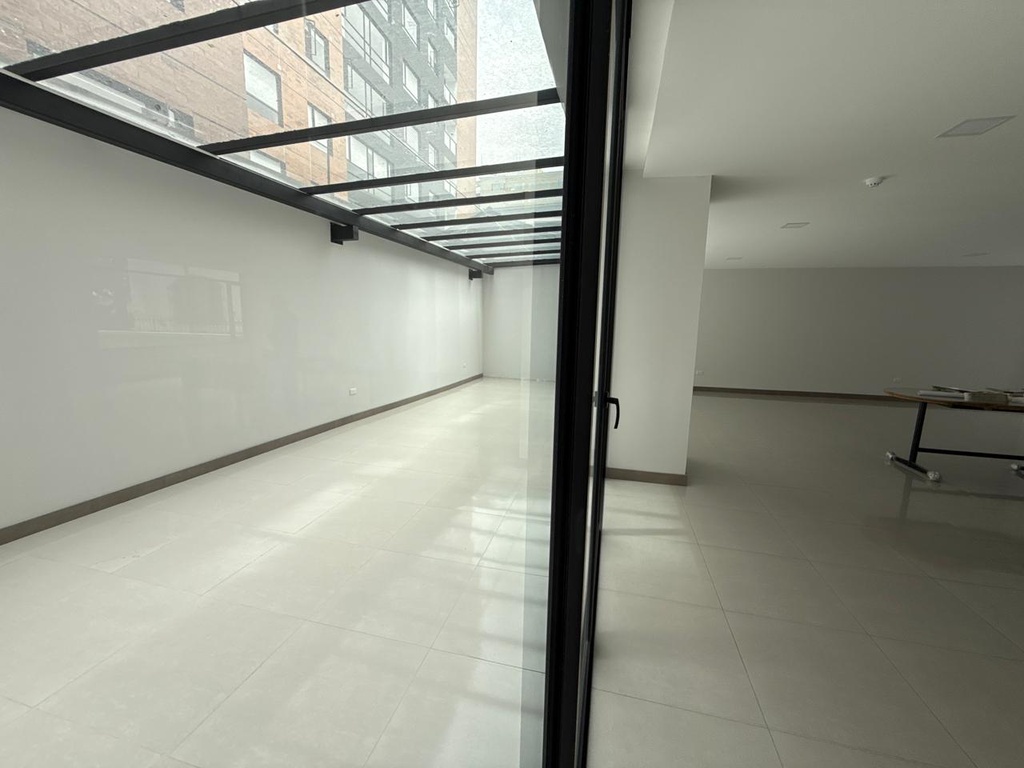 Oficina con Excelente Ubicación en Alquiler Sector El Batán