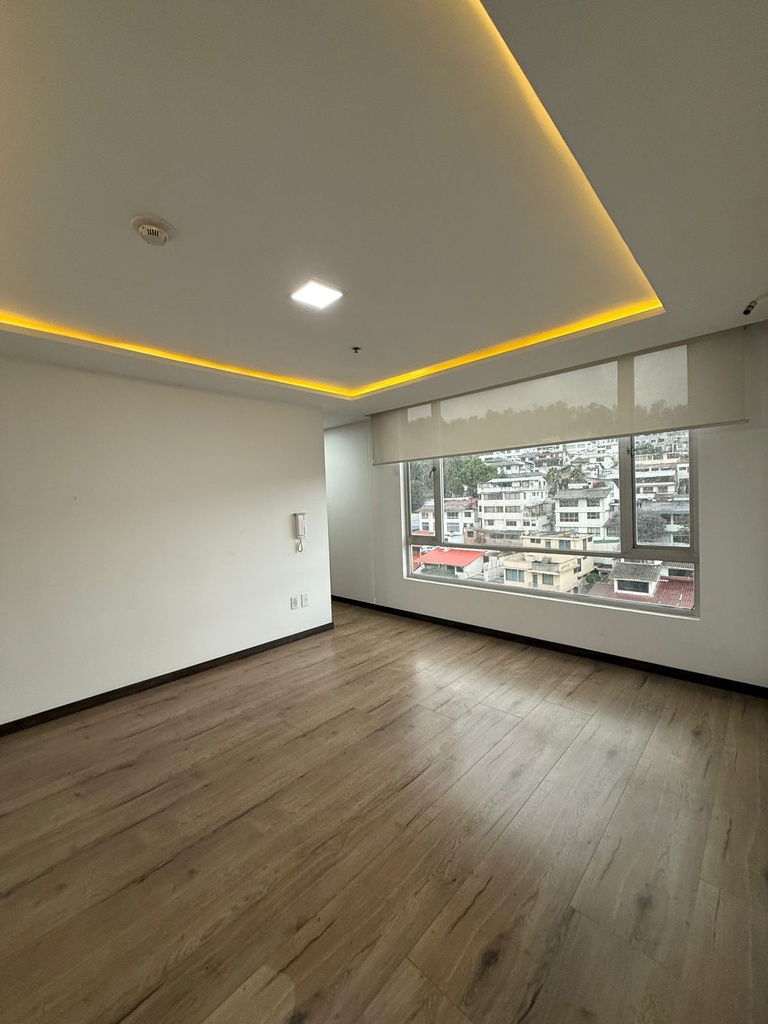 Departamento con Hermosa Vista en Alquiler Sector La Carolina