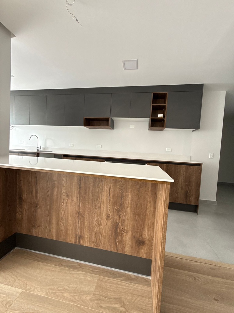 Departamento con Hermosa Vista en Alquiler Sector El Batán