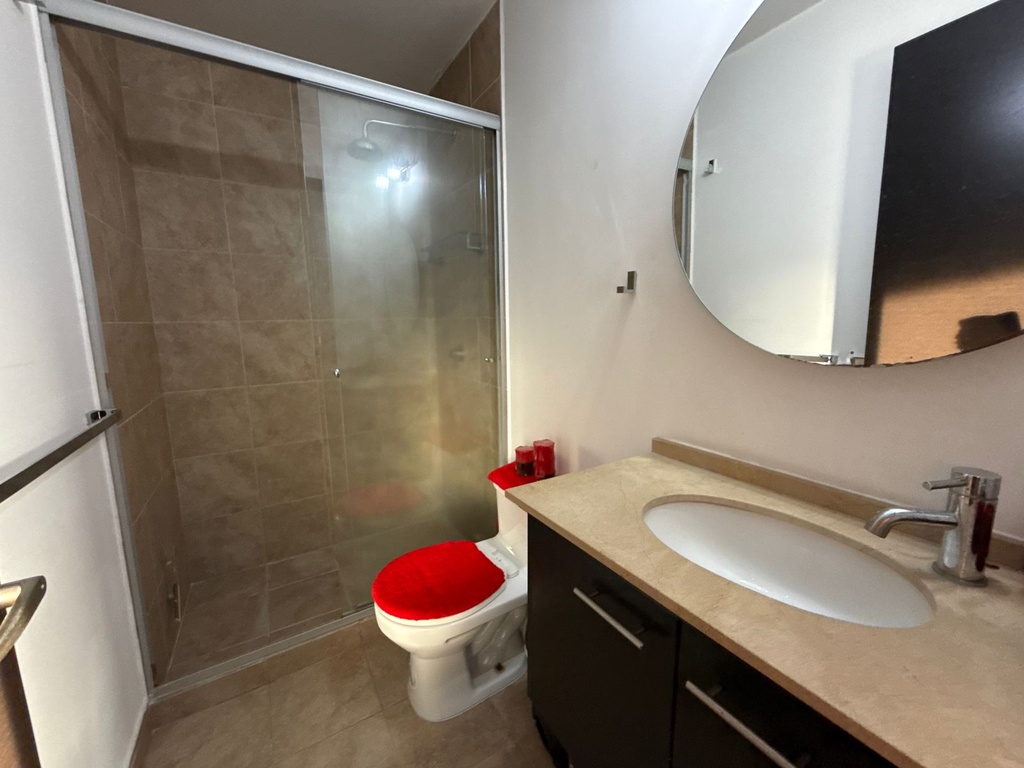 Departamento con Hermosa Vista en Alquiler Sector La Pradera